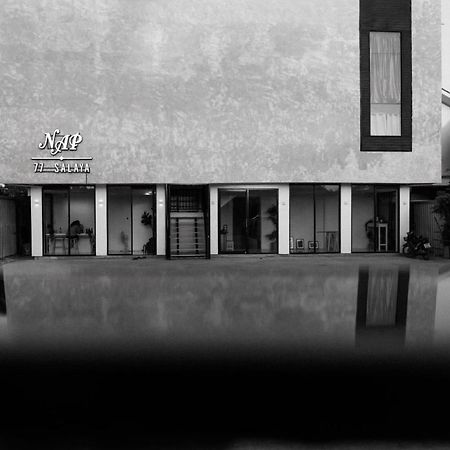 ホテル Nap77 サラヤ エクステリア 写真